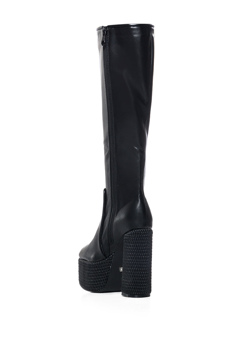 AZALEA WANG JETT BLACK TEXTURED HEEL BOOT