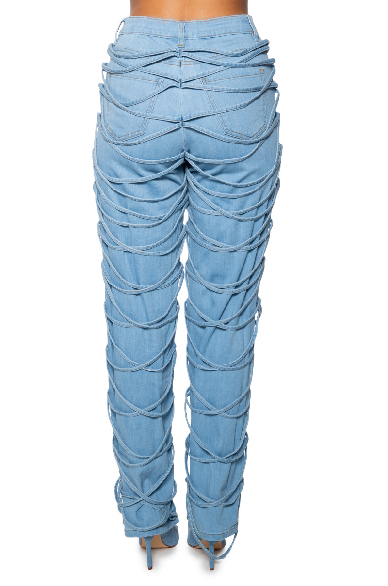 TIED UP RELAXED FIT JEANS