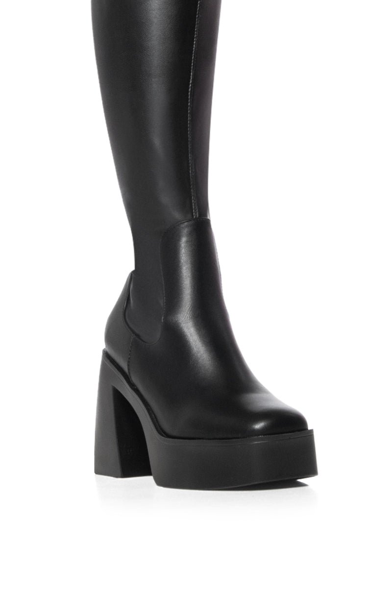 AZALEA WANG NASHLA BLACK CHUNKY BOOT