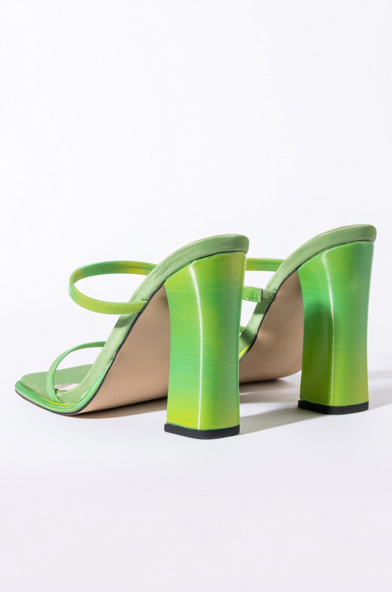 AZALEA WANG MOVING ON CHUNKY SANDAL IN GREEN