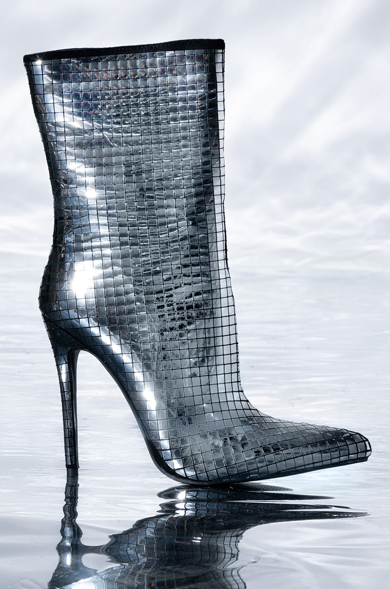 AZALEA WANG MONTROSE SILVER BOOTIE IN STILETTO