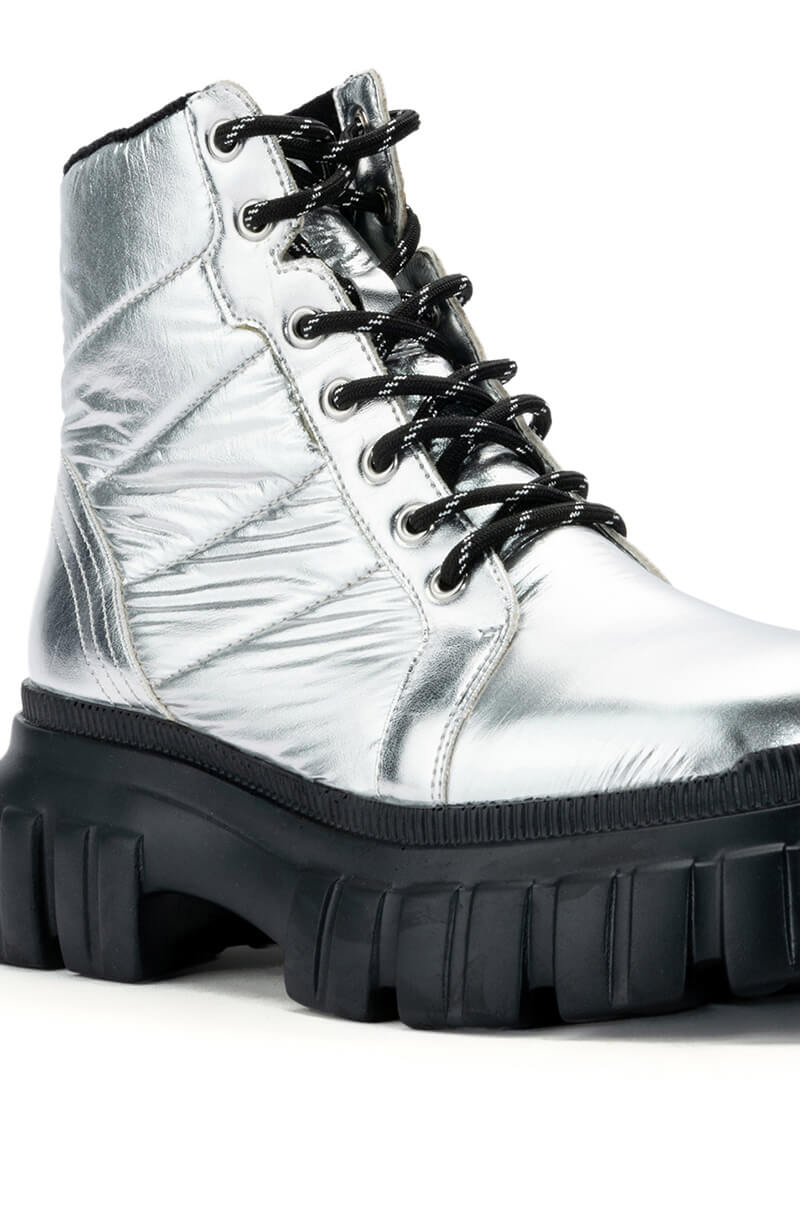 AZALEA WANG MERCEDES PUFFER FLATFORM BOOT IN SILVER