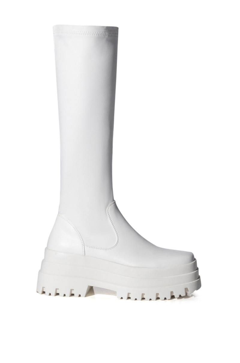 AZALEA WANG ARETHA STRETCH BOOT IN WHITE