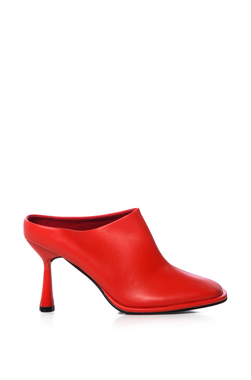 AZALEA WANG FRANCIA RED PUMP