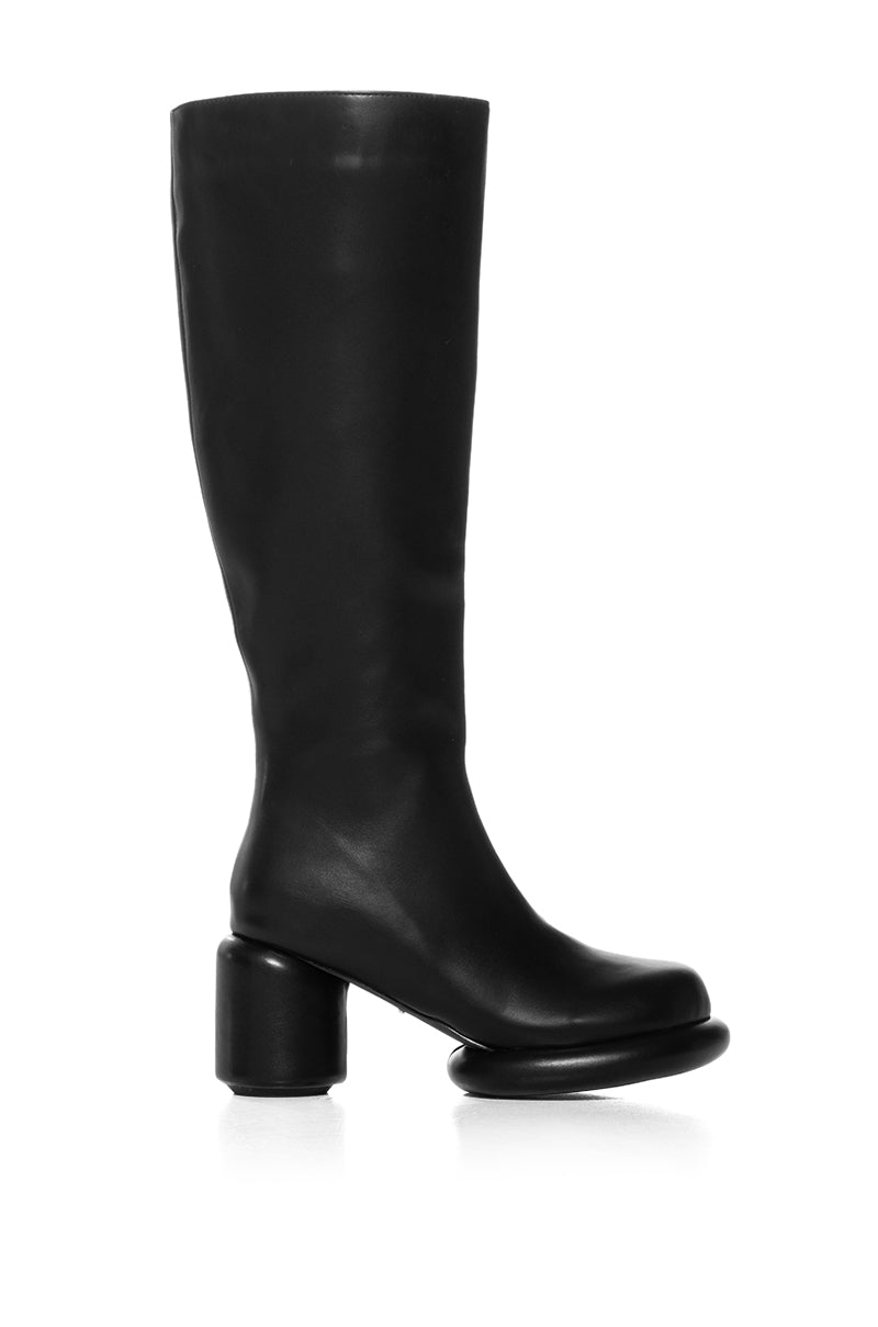 AZALEA WANG DUANA BLACK ROUND PLATFORM BOOT