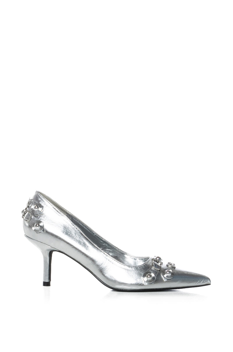 AZALEA WANG TOUSSAINT EMBELLISHED PUMP IN SILVER