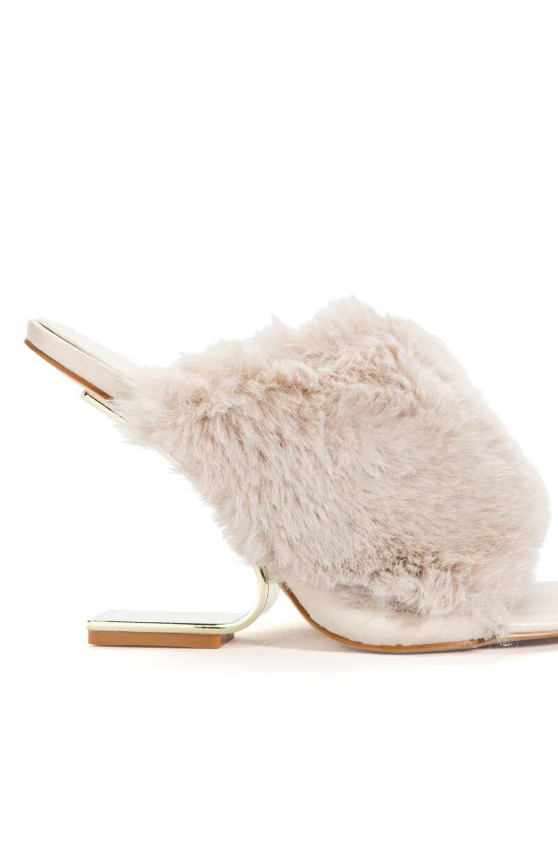 AZALEA WANG REMI FUR WEDGE SANDAL IN TAUPE