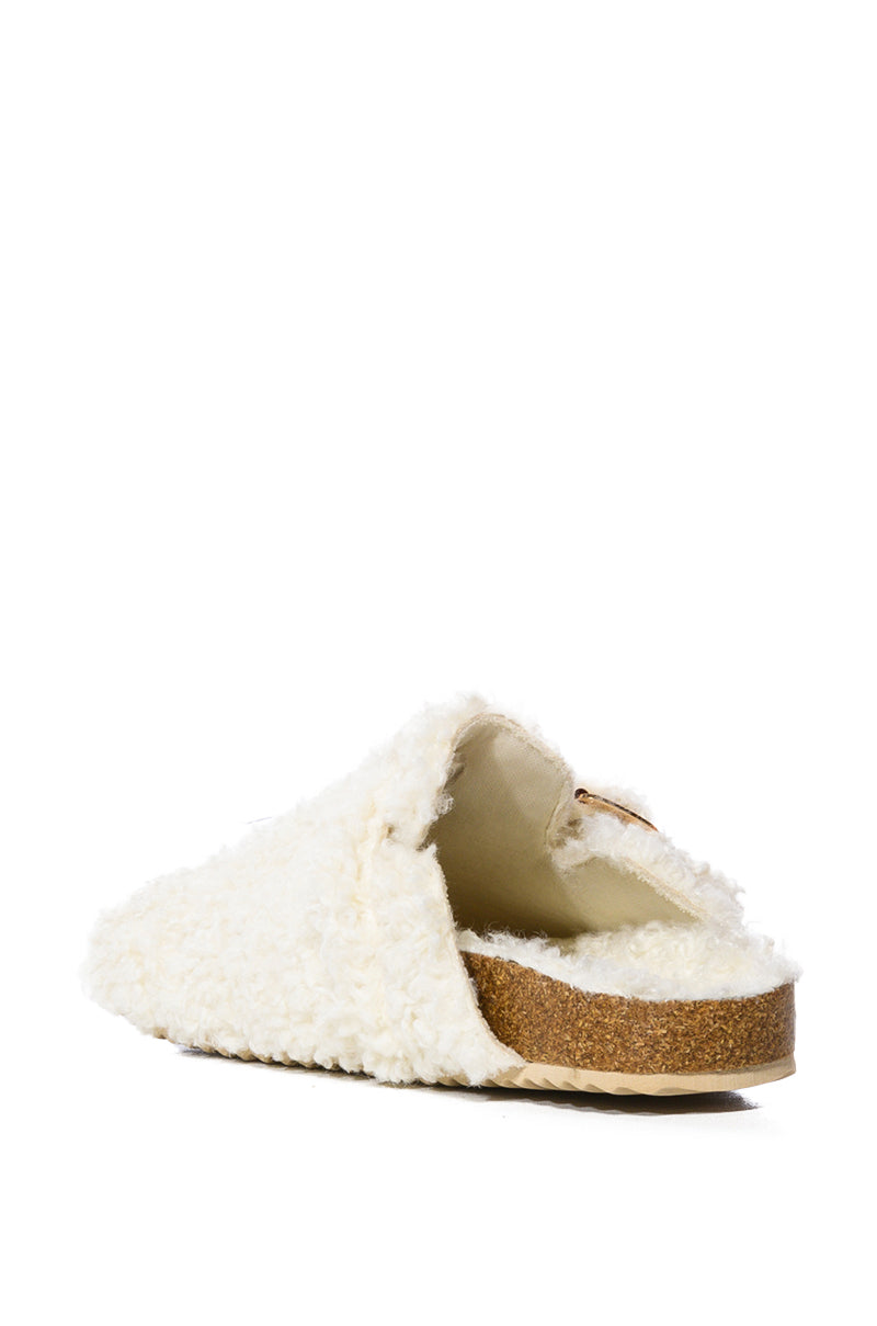 AZALEA WANG TAHLA WHITE SHERPA SLIDE