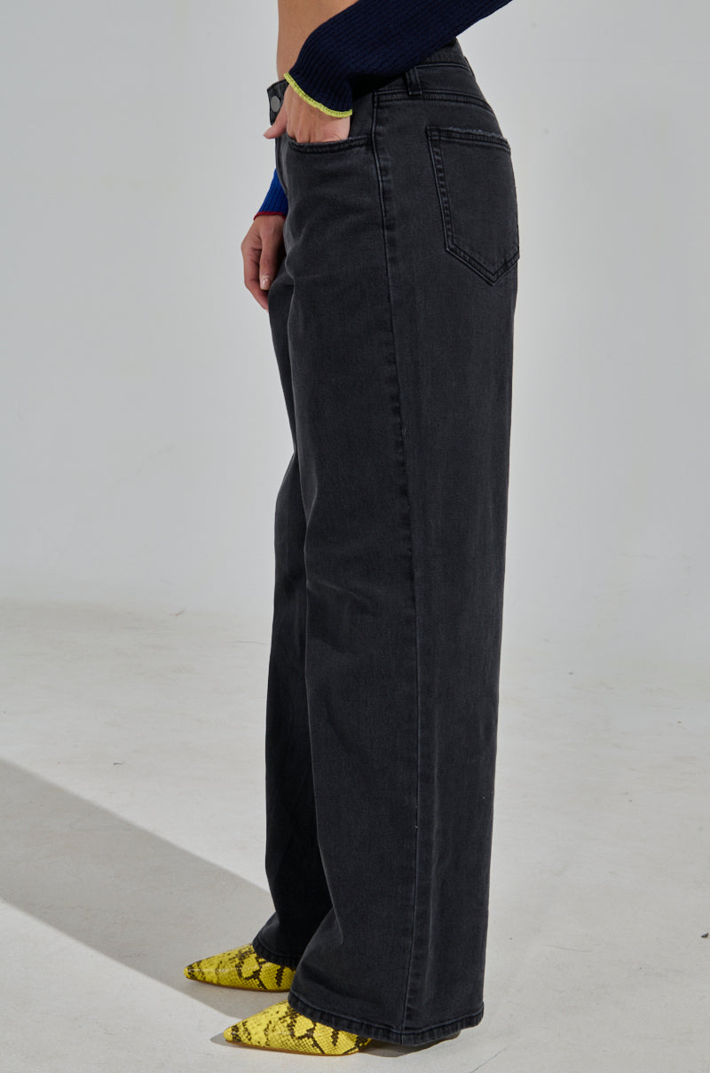 NICOLE VINTAGE LOW RISE JEAN