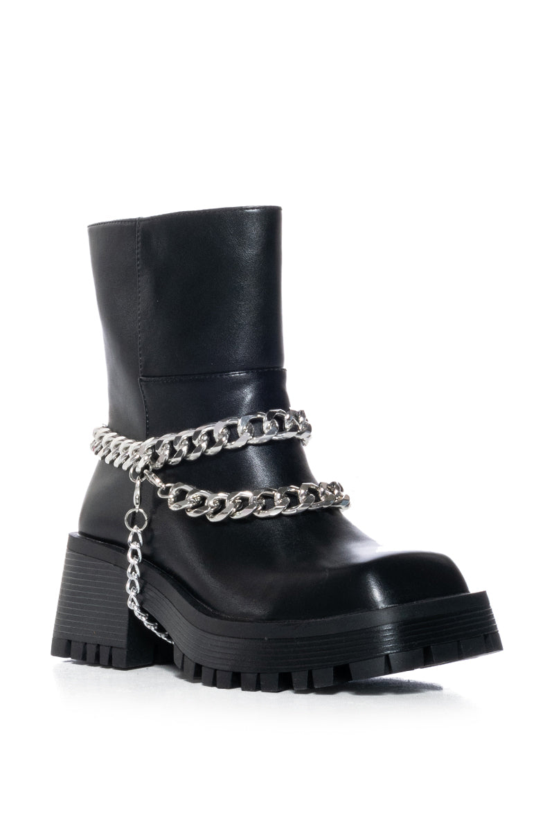 AZALEA WANG ON THE ROAD SILVER CHAIN DETAIL BLACK BOOTIE