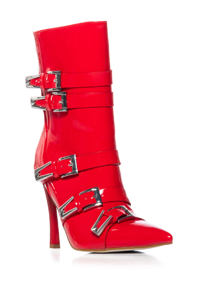 AZALEA WANG CHATTY BUCKLE DETAIL BOOTIE IN RED