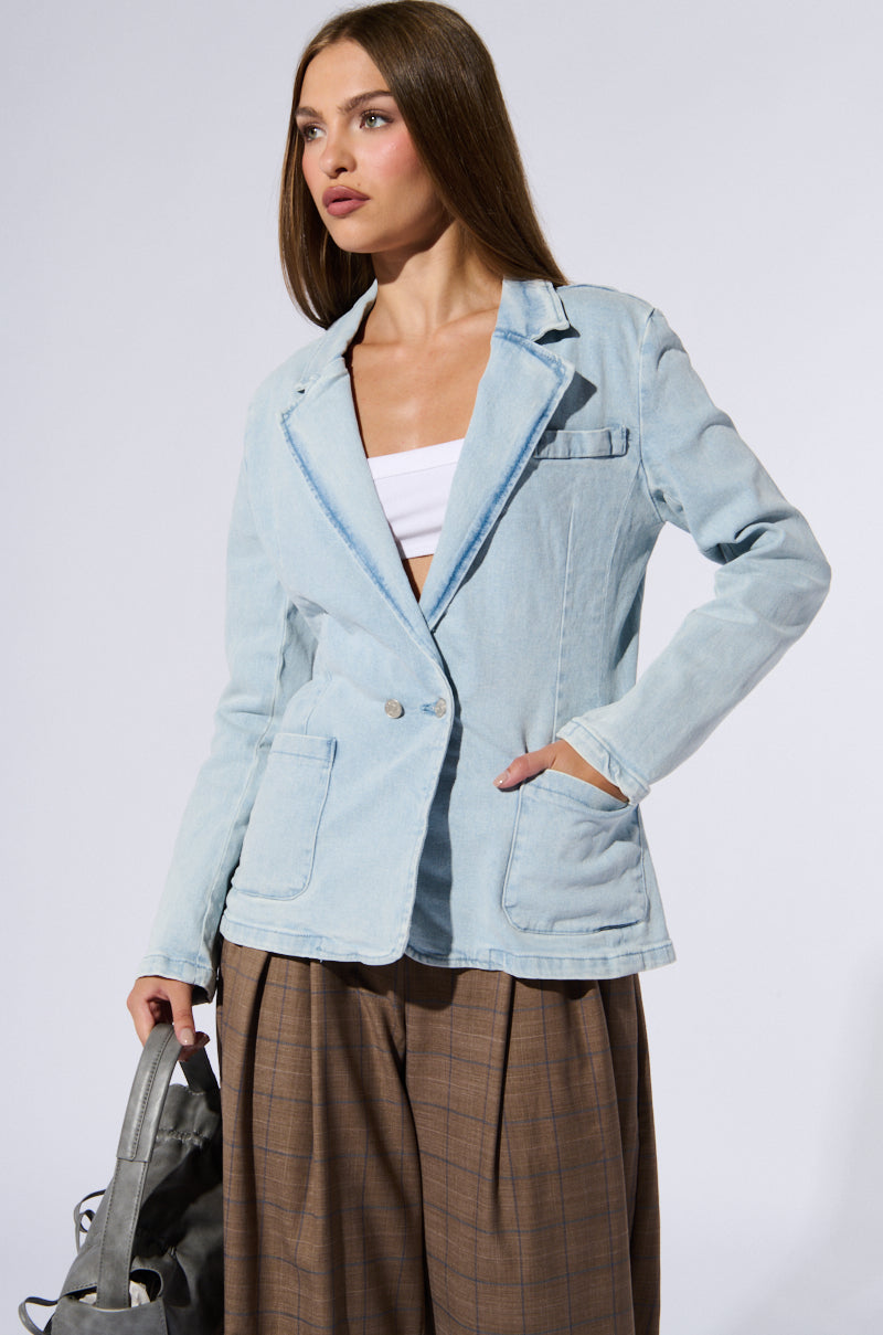 ROBYN DENIM BLAZER