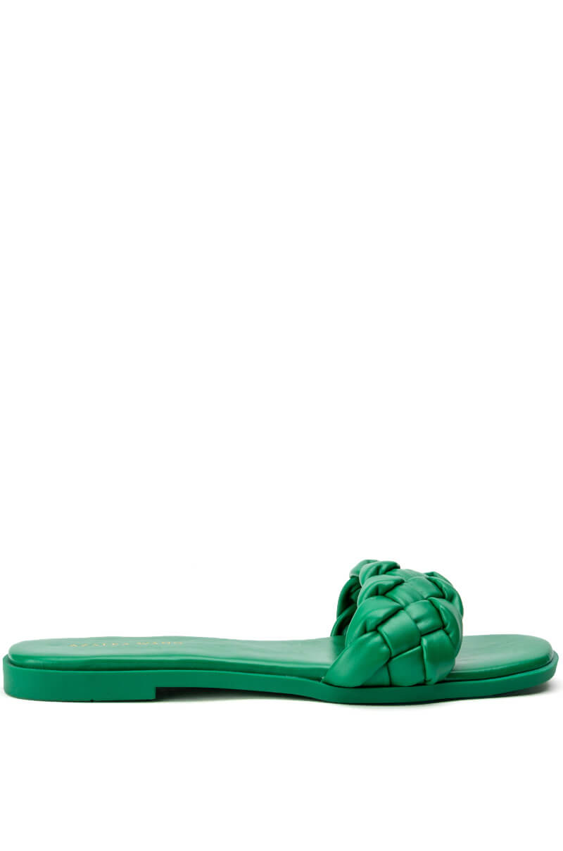 AZALEA WANG BODEGA BRAIDED FLAT SANDAL IN GREEN