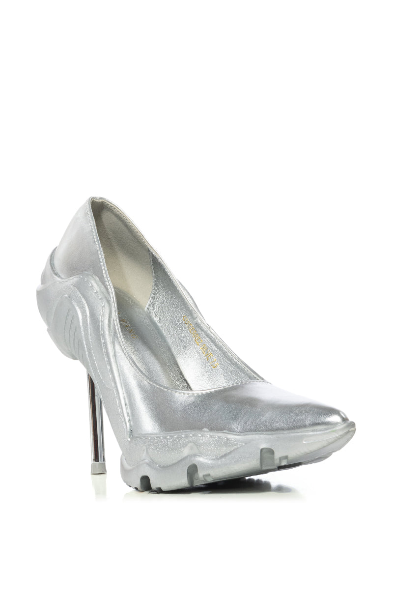 AZALEA WANG GUITIERREZ SILVER FUTURISTIC PUMP