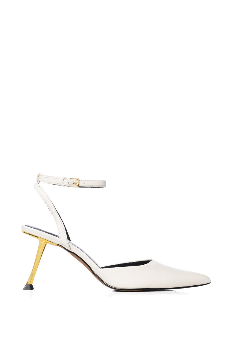 AZALEA WANG ZELLA ANGLED HEEL PUMP IN WHITE