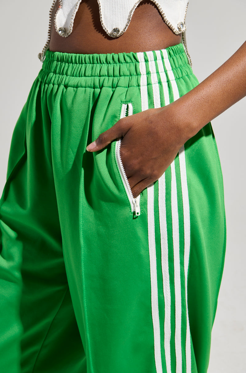 MODERN JAM TRACK PANT WITH TULLE IN GREEN