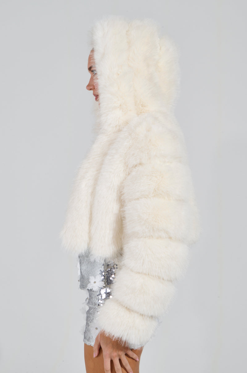 JOLENE FAUX FUR COAT IN WHITE