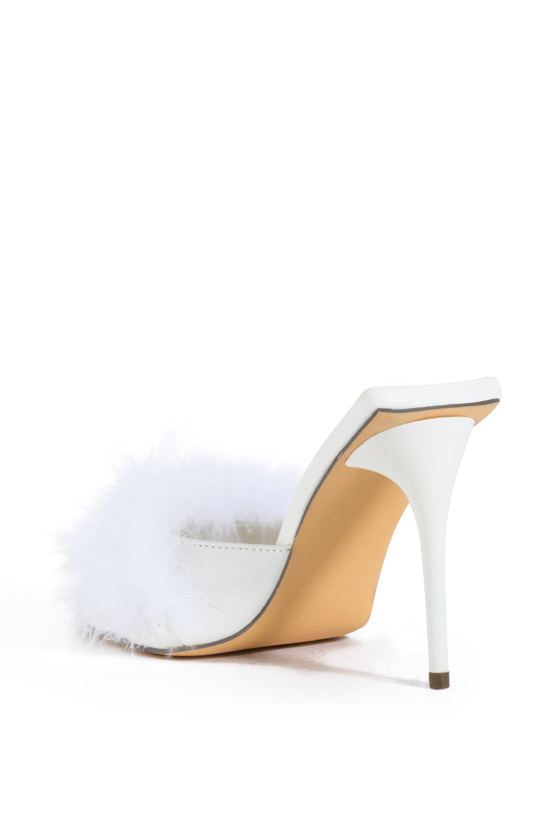 AZALEA WANG LULU STILETTO MULE PUMP IN WHITE