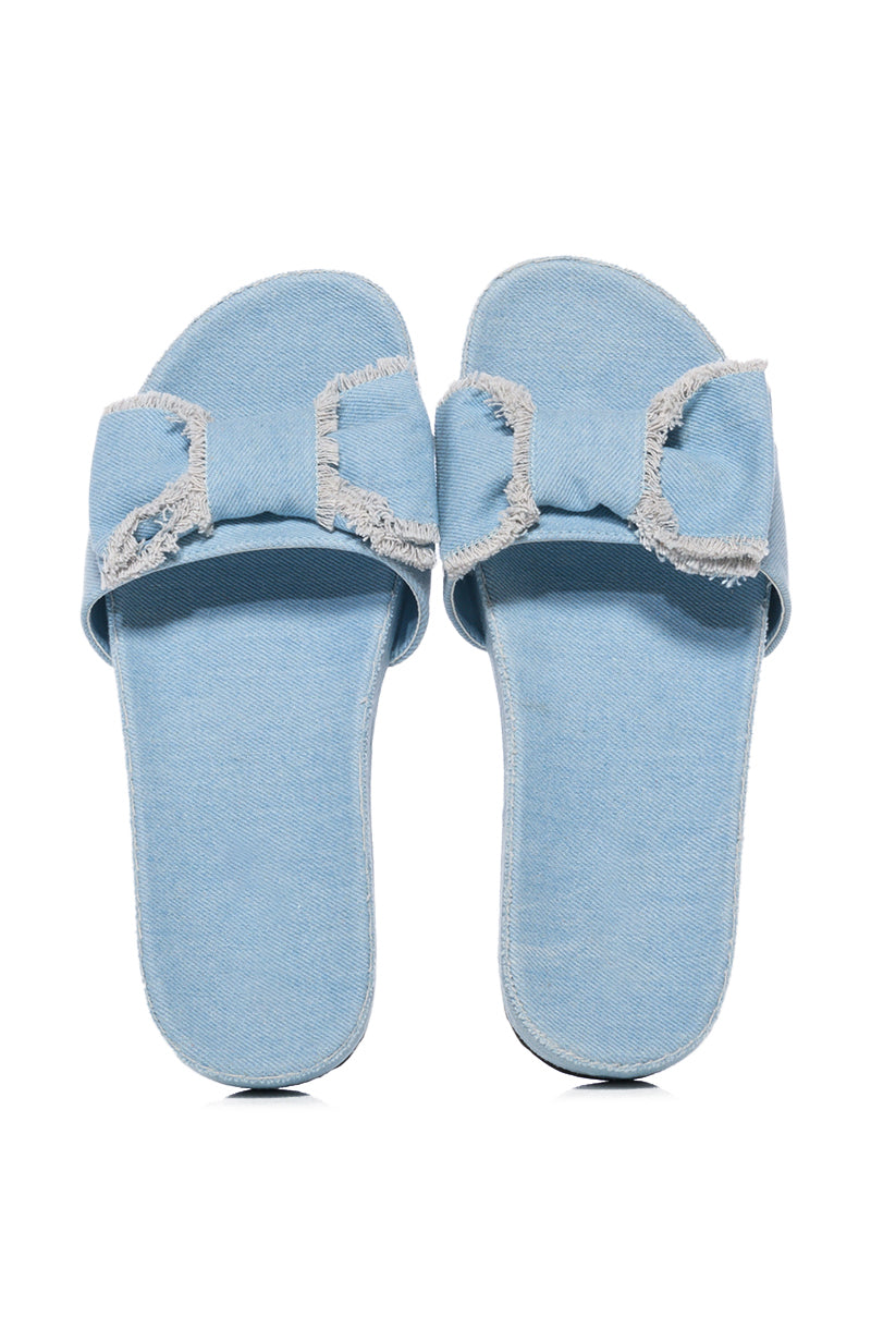 ANAI DENIM BOW SANDAL IN LIGHT BLUE