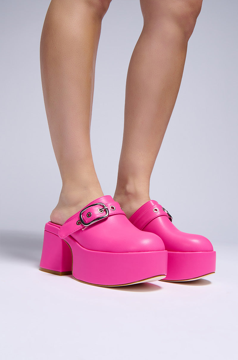 AZALEA WANG CLARAMAE PINK CLOG