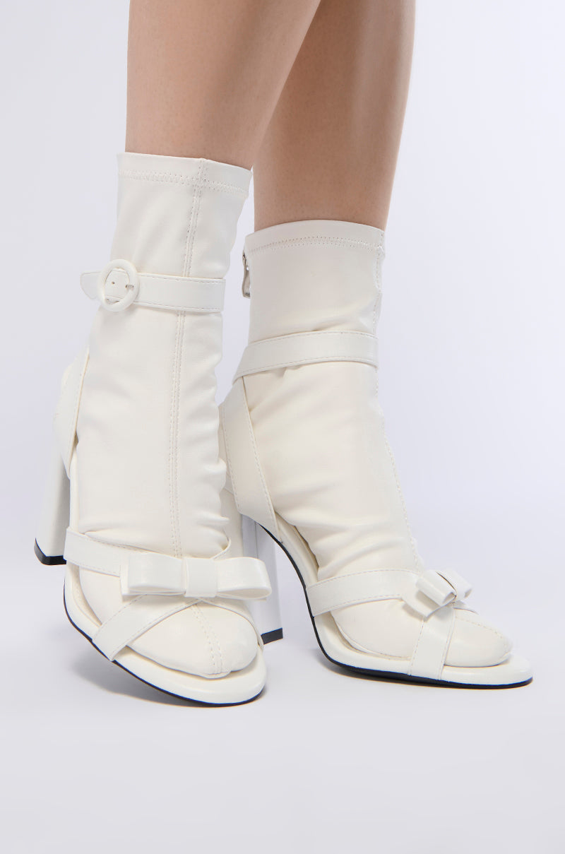 AZALEA WANG QUINLAN WHITE SOCK BOOTIE