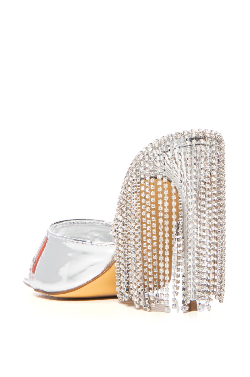 LAURENT SILVER DIAMOND DRIP HEEL SANDAL