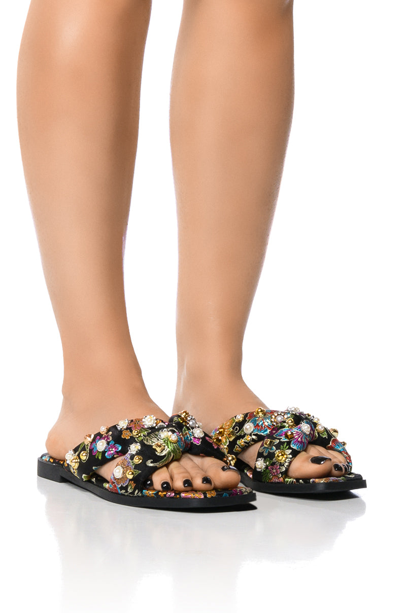 AZALEA WANG EMBELLISHED FLIP FLOP SANDAL IN BLACK