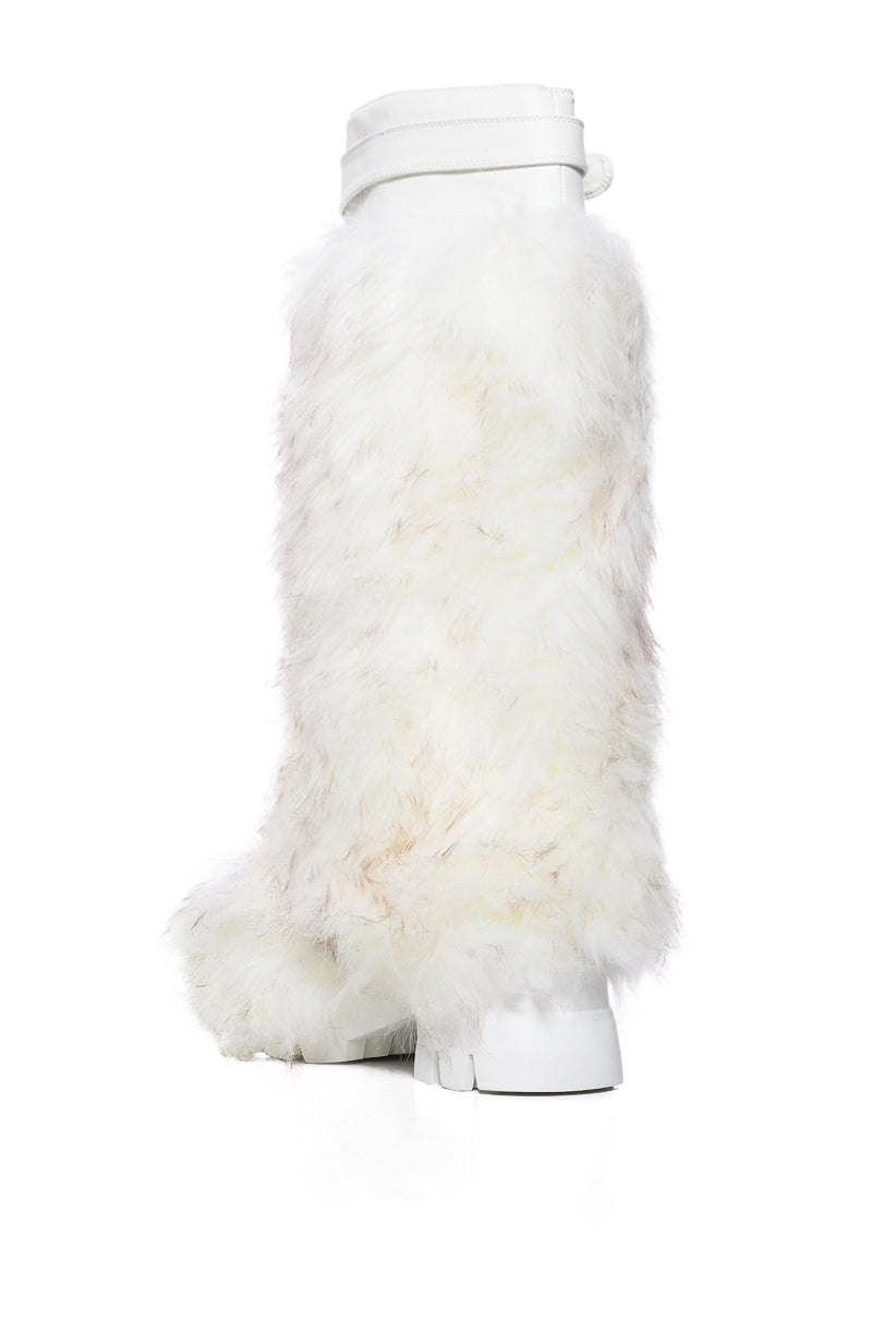 AZALEA WANG TOMMIE WHITE FURRY BOOT