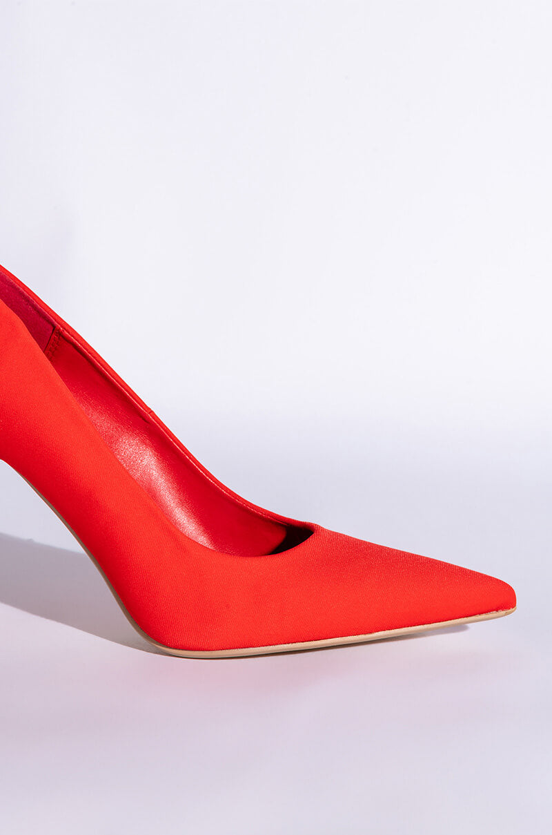 AZALEA WANG BRYNN STILETTO PUMP IN RED