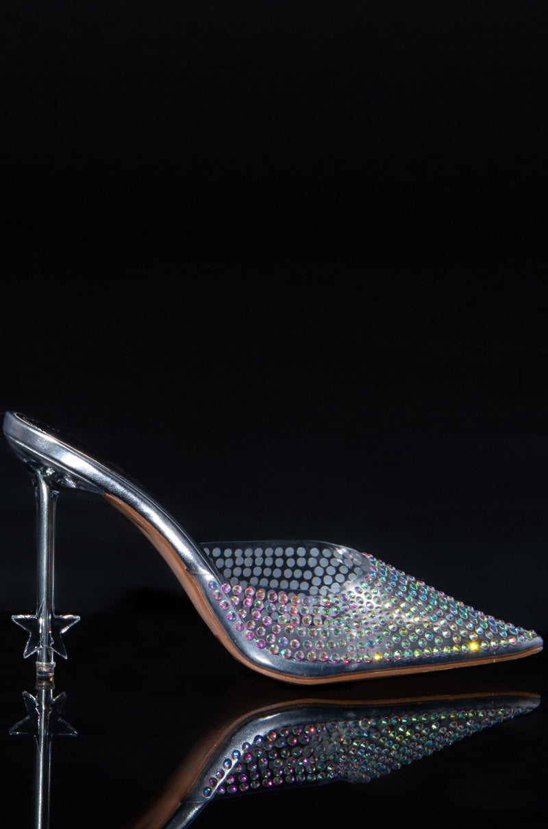 STARDOM SILVER STILETTO PUMP