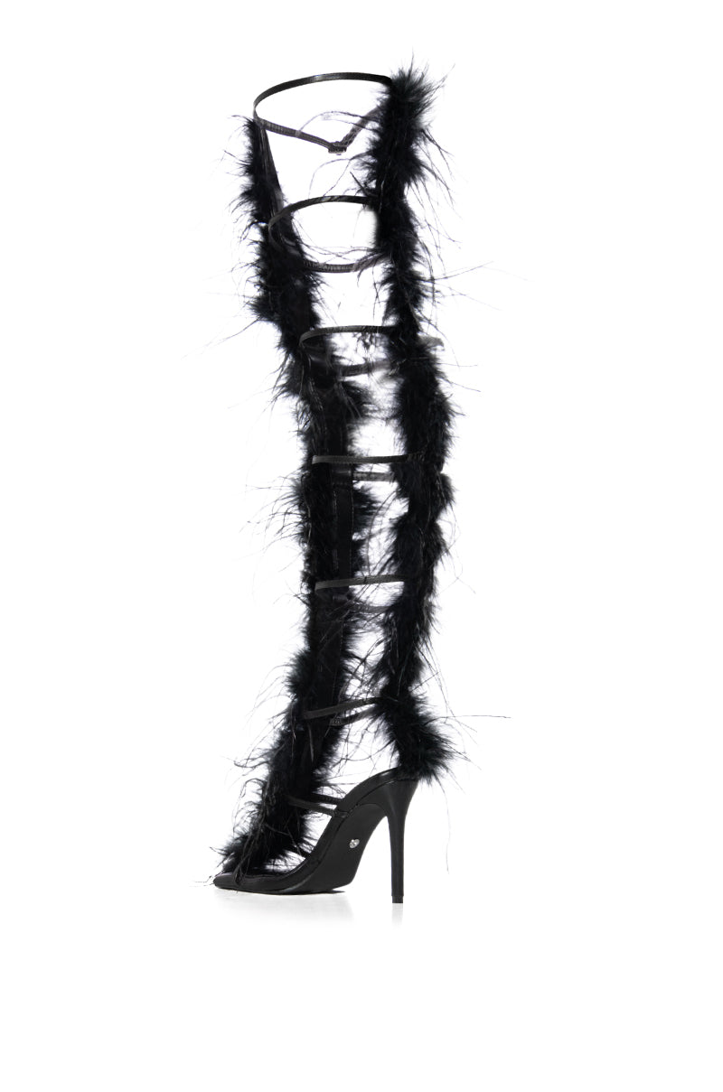 AZALEA WANG TRINITY BLACK STRAPPY FEATHER SANDAL