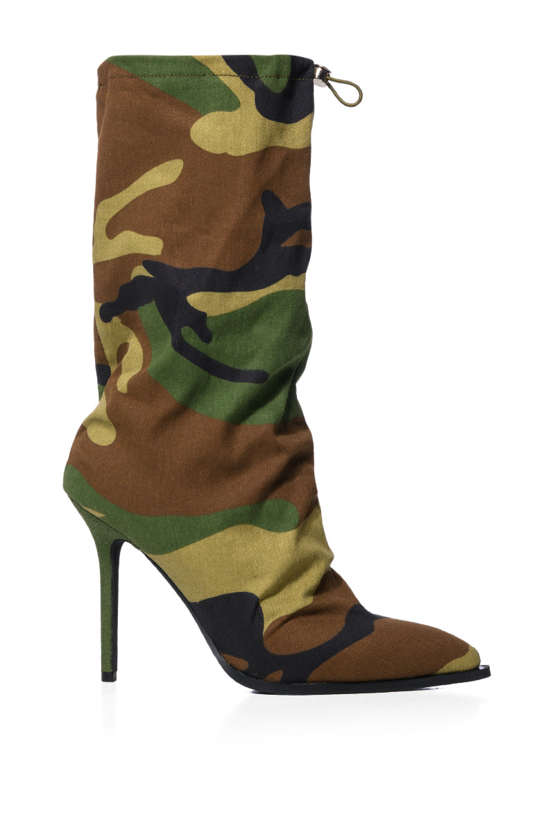 AZALEA WANG AIRLEA BAGGY DESIGN BOOTIE IN CAMO