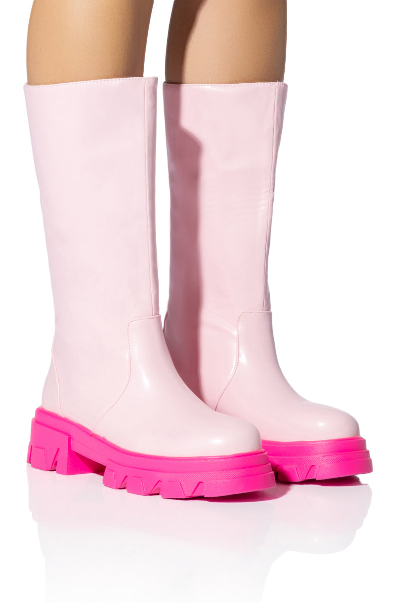 AZALEA WANG REMINGTON MONOCHROME BOOT IN PINK