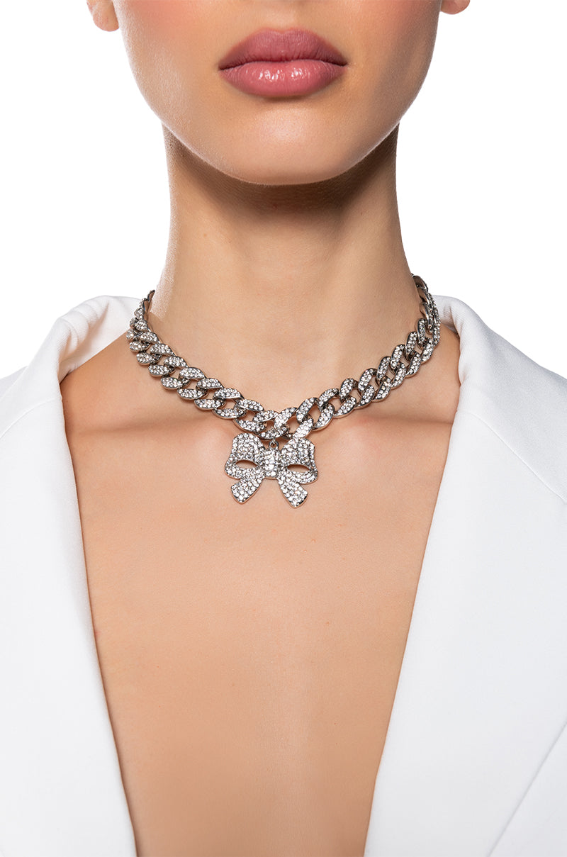 BOWS MAKE EVERYTHING BETTER NECKLACE