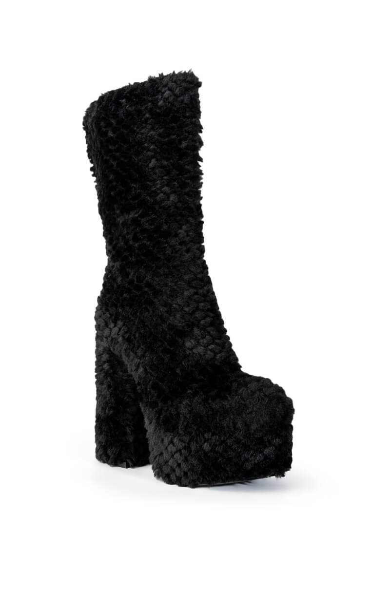 AZALEA WANG JERUSHA FUR CHUNKY BOOT IN BLACK