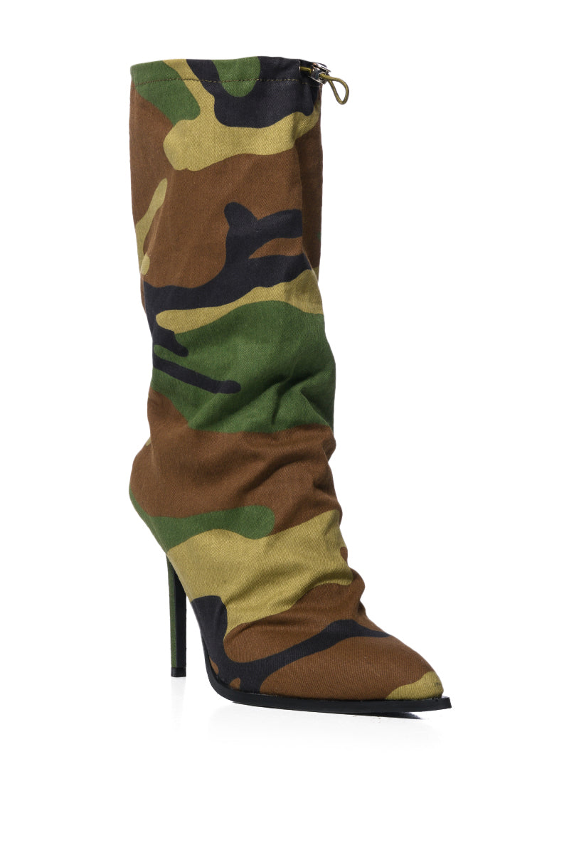 AZALEA WANG AIRLEA BAGGY DESIGN BOOTIE IN CAMO