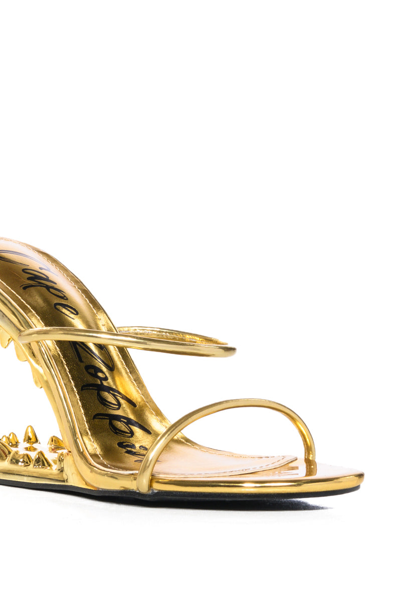 KADIN GOLD TEETH SANDAL