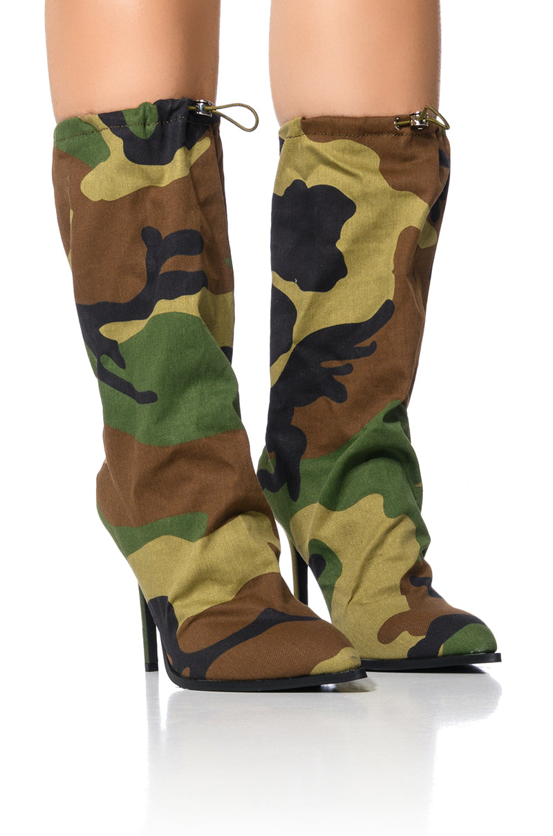 AZALEA WANG AIRLEA BAGGY DESIGN BOOTIE IN CAMO