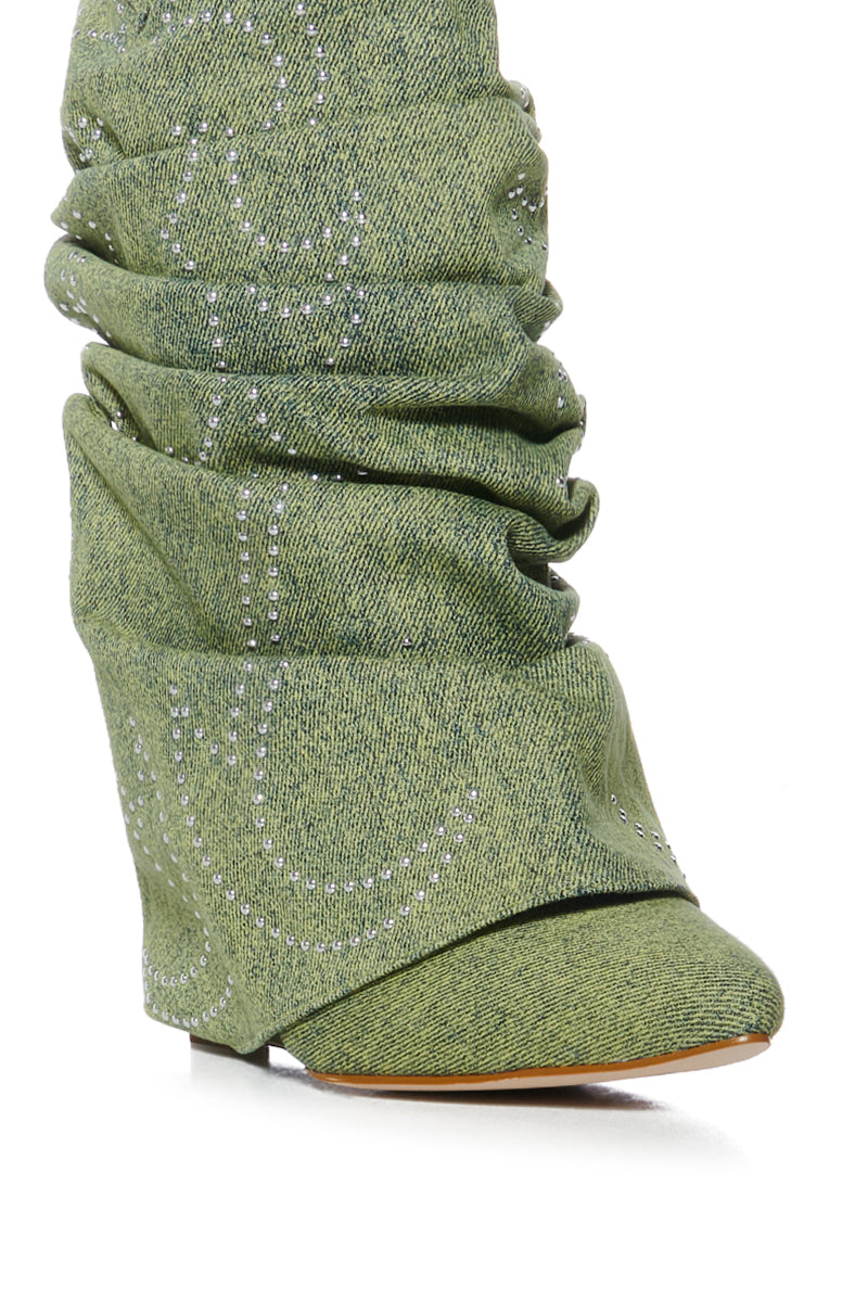 AZALEA WANG SINEAD GREEN RUCHED COWBOY BOOTIE