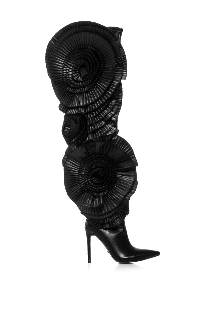 AZALEA WANG DELVINE BLACK FLOWER DETAIL BOOT