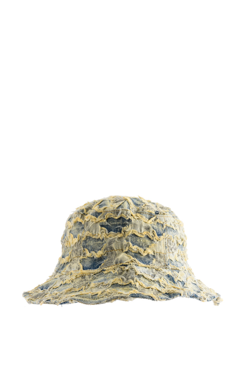 ULTIMATE DISTRESSED BUCKET HAT