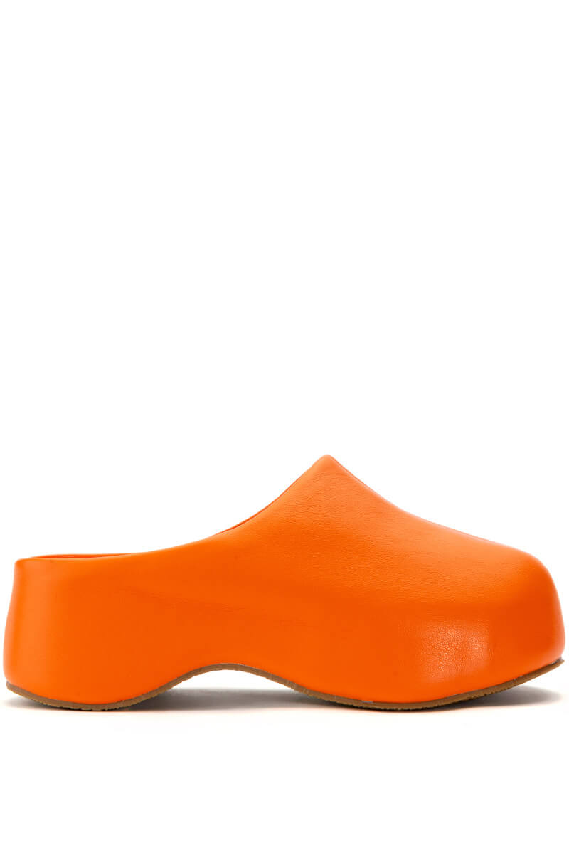 EMELIA EMBELLISHED CLOG IN ORANGE