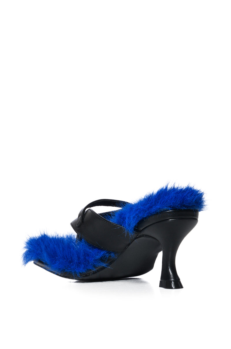 AZALEA WANG SWEETTART BLUE FURRY SANDAL