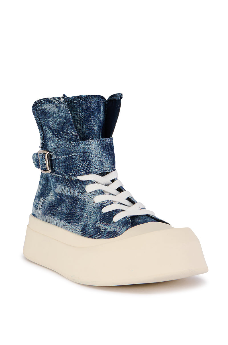 AZALEA WANG BRINLEIGH BRUGUNDY SNEAKER