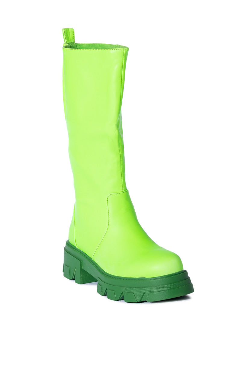 AZALEA WANG REMINGTON MONOCHROME BOOT IN GREEN