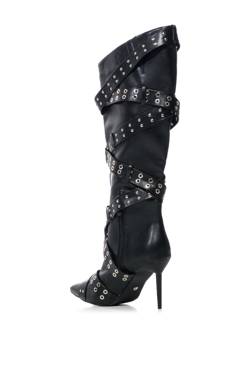 AZALEA WANG XIMENA BLACK HARDWARE DETAIL BOOT