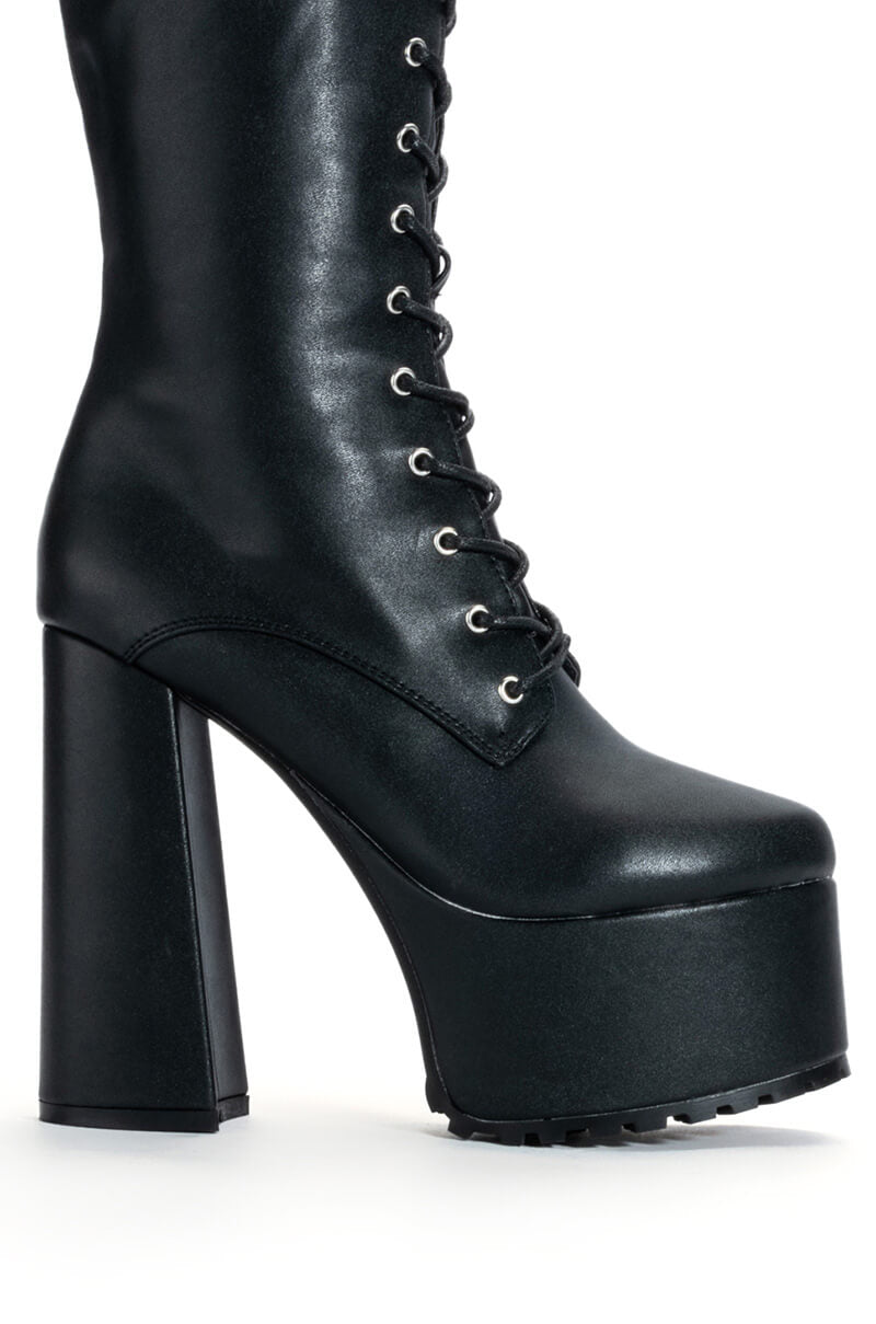 AZALEA WANG PRECIOUS CHUNKY LACE UP BOOT IN BLACK