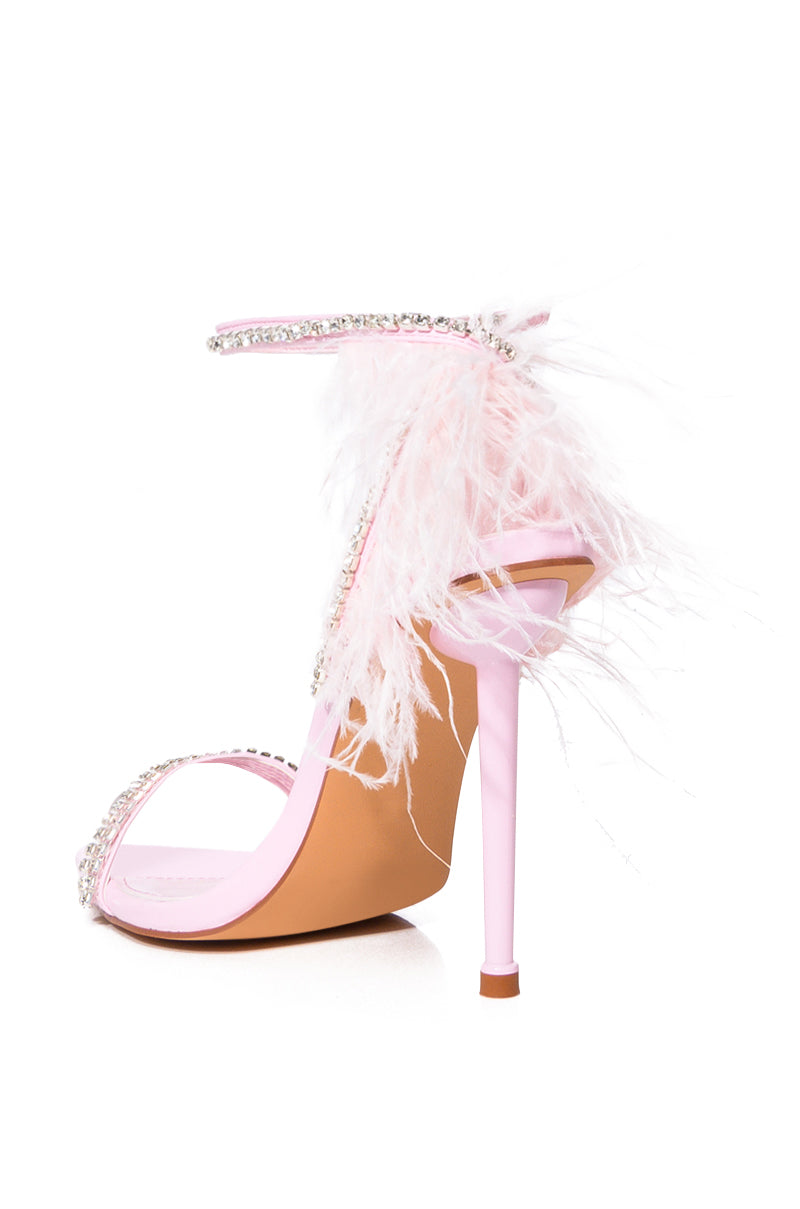 AZALEA WANG ELLA COLOR BLOCKED FEATHER SANDAL IN PINK