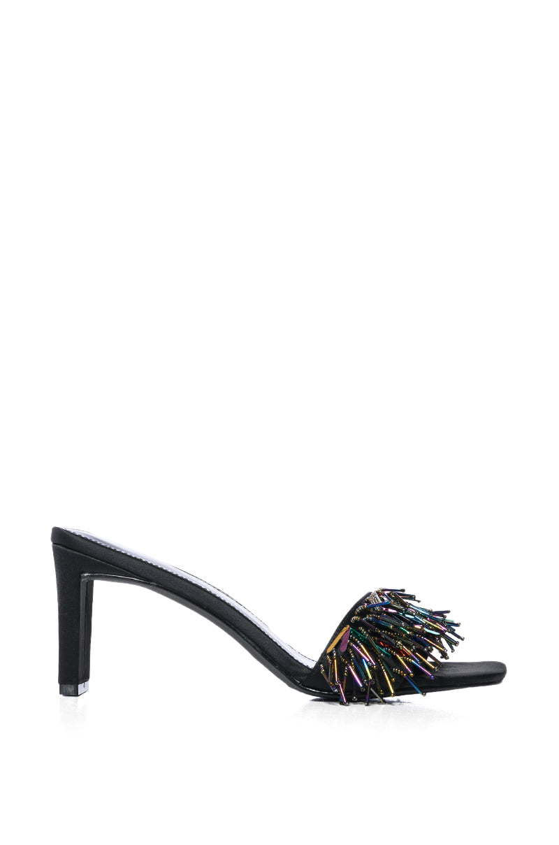 AZALEA WANG VIVIANNA BEADED FRINGE SANDAL IN BLACK