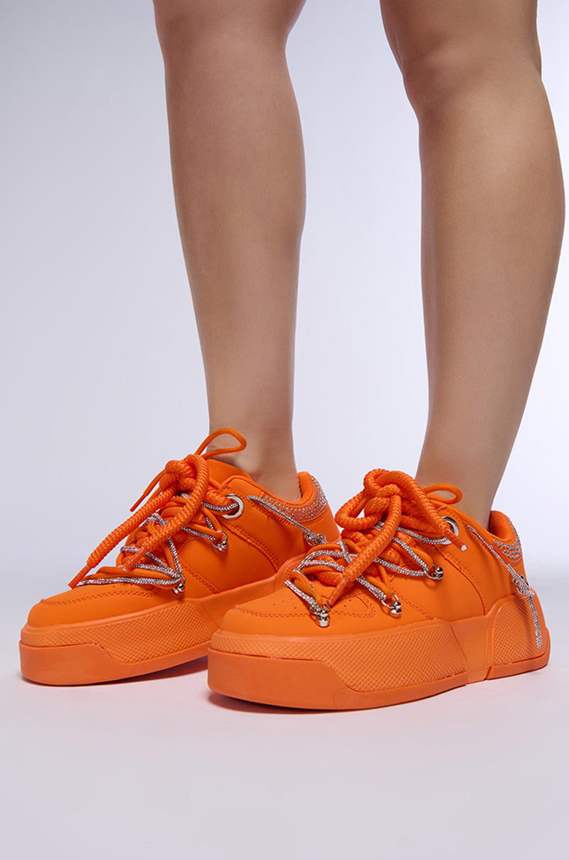 AZALEA WANG LAMIA ORANGE SNEAKER